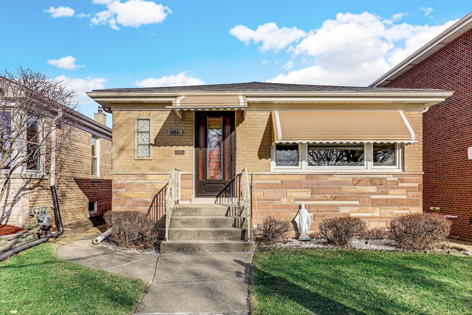 N Odell Ave, Niles, IL 60714