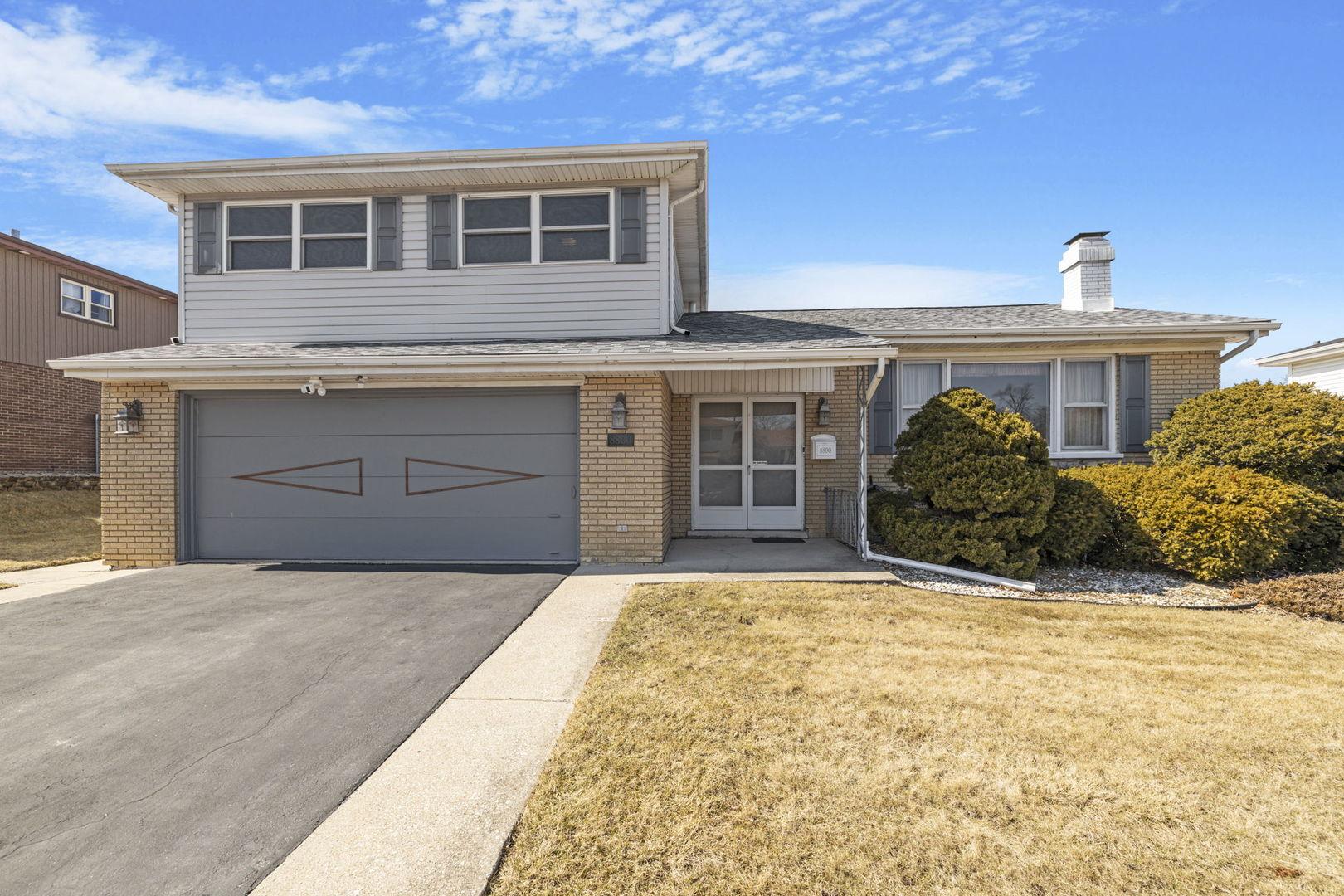 S 83rd Ave, Hickory Hills, IL 60457