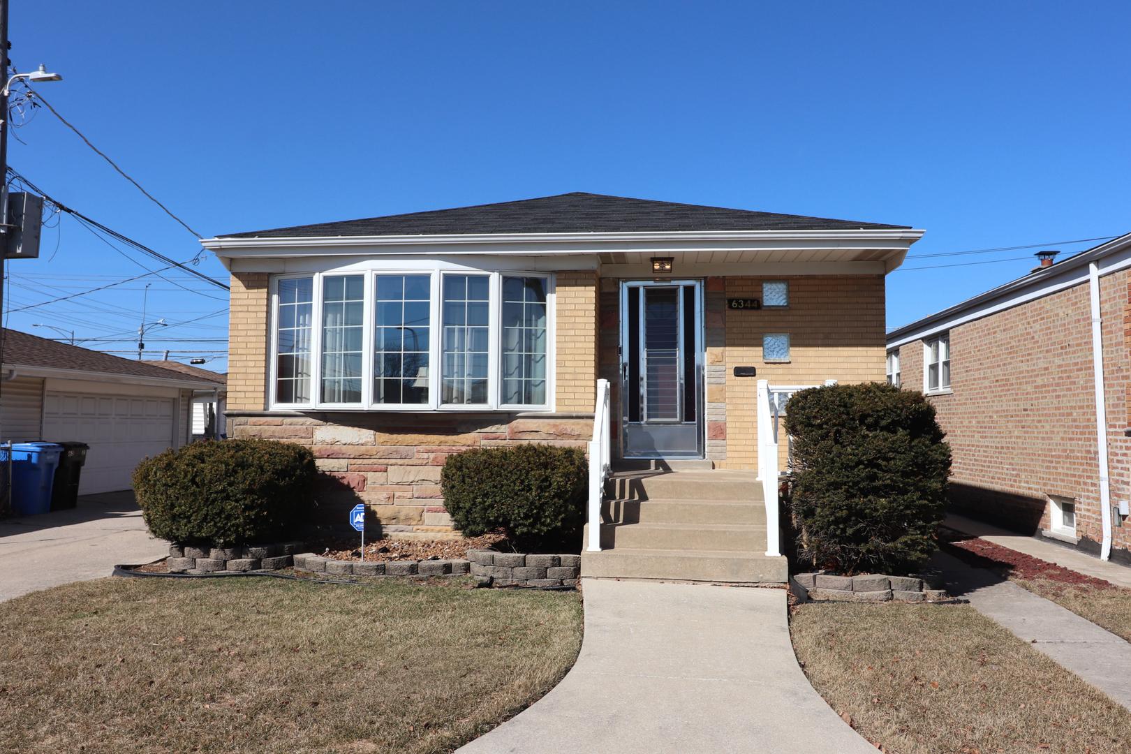 W 63rd Pl, Chicago, IL 60638