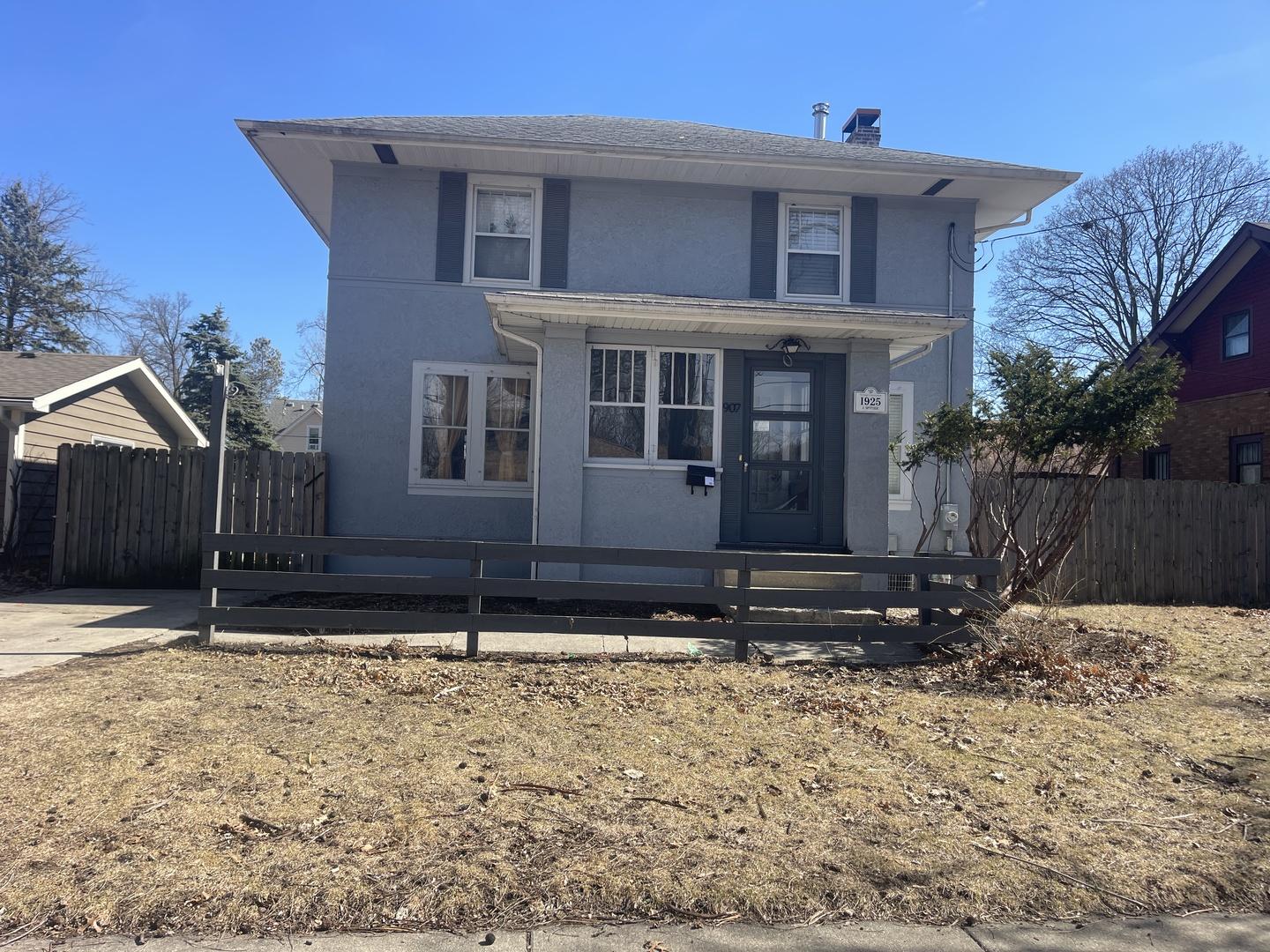 Cedar Ave, Elgin, IL 60120
