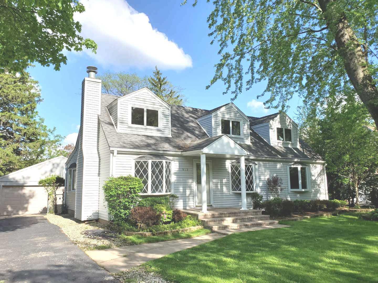 Glendale Rd, Glenview, IL 60025
