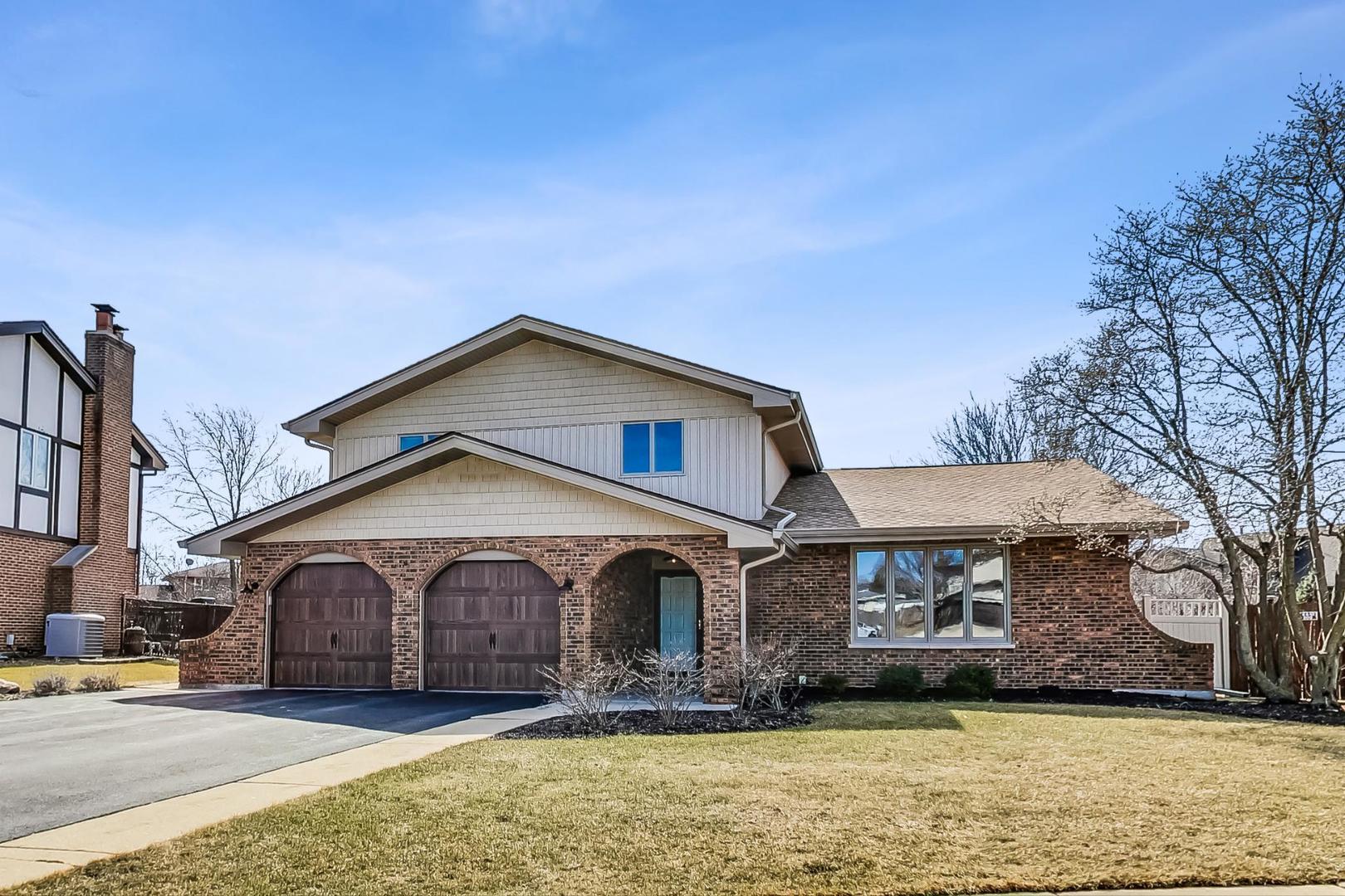 Hollywood Dr, Orland Park, IL 60462