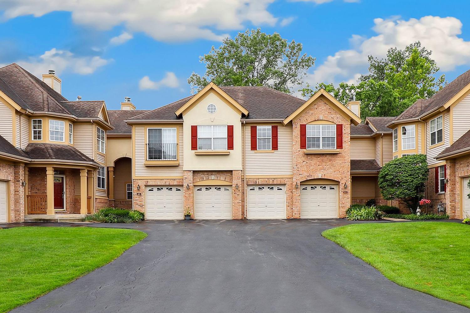 Spyglass Cir, Palos Heights, IL 60463