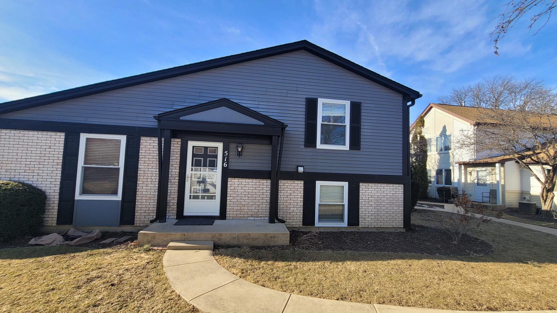 Inverrary Ln, Deerfield, IL 60015