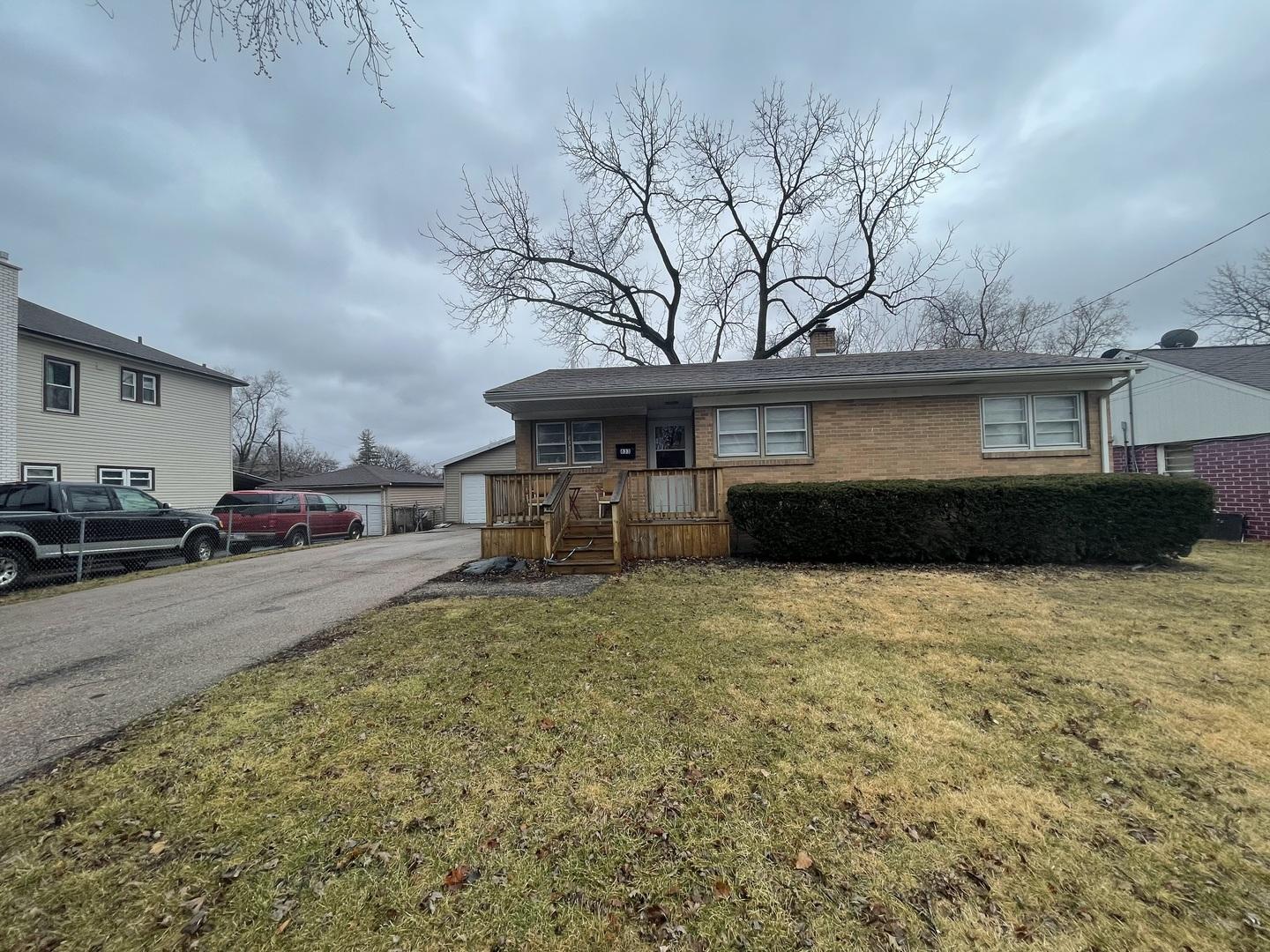 North Ave, Aurora, IL 60505