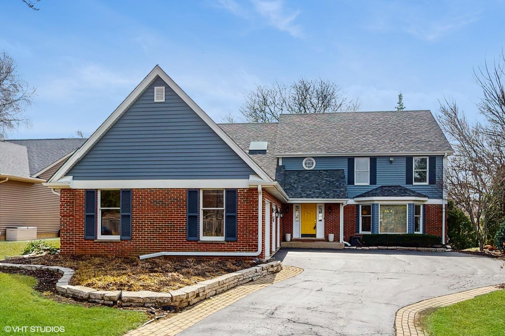 W Gilbert Rd, Palatine, IL 60067