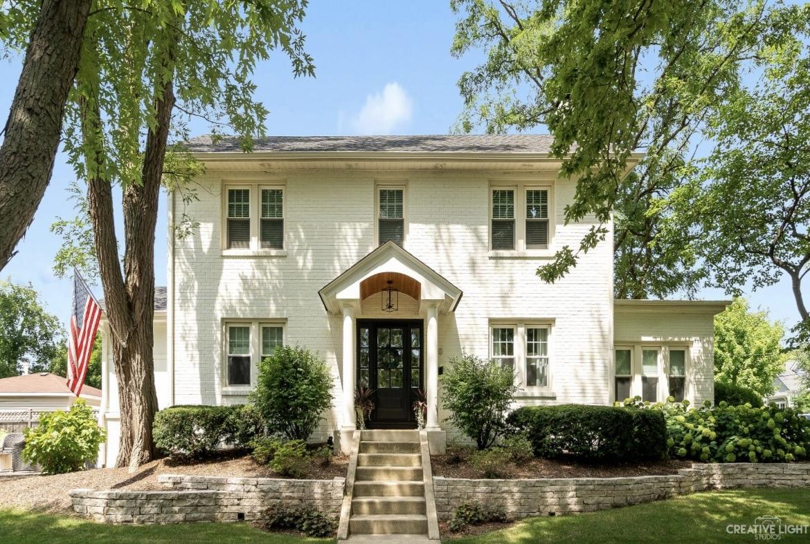 Linden St, Glen Ellyn, IL 60137