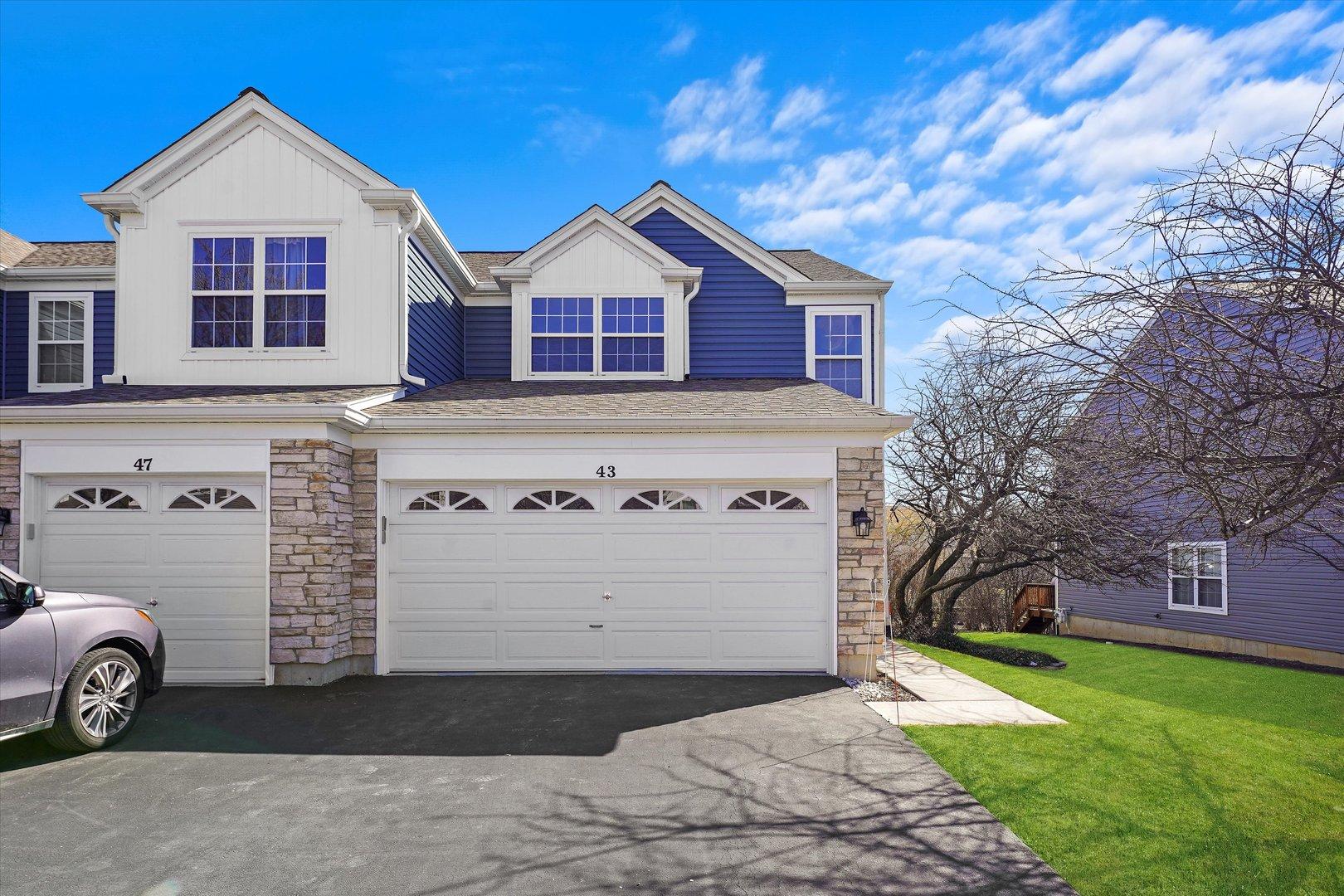 Oakton Dr, Lombard, IL 60148