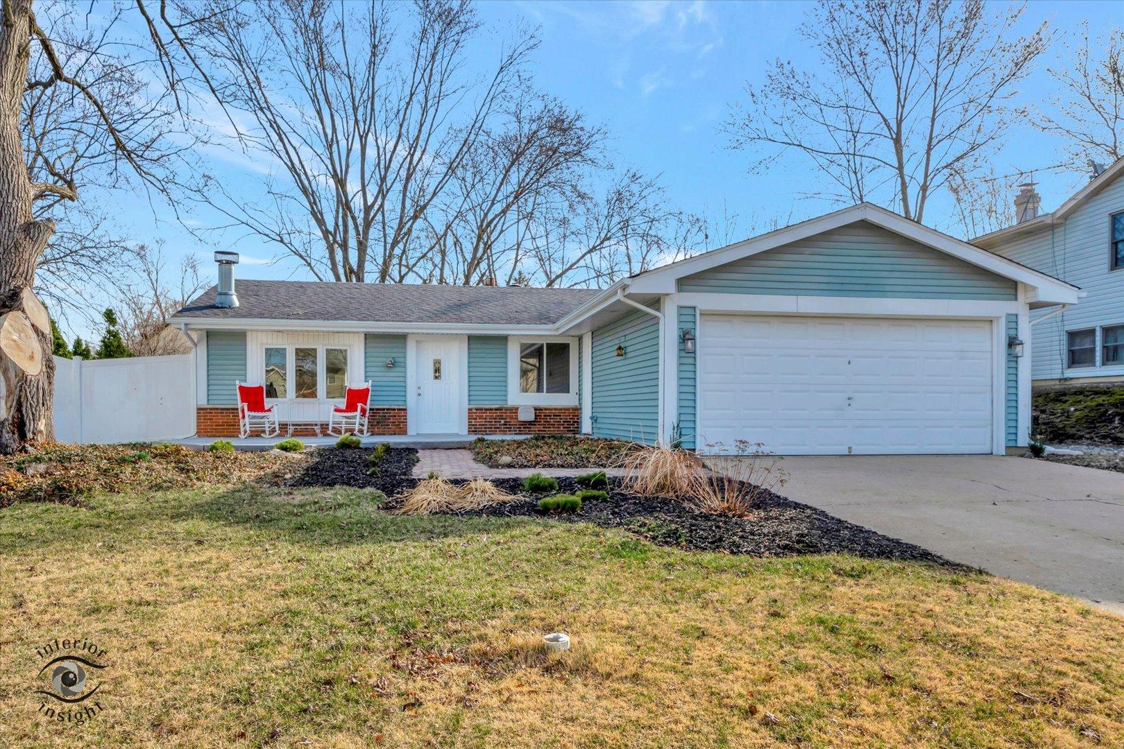S Greenfield Ln, Frankfort, IL 60423