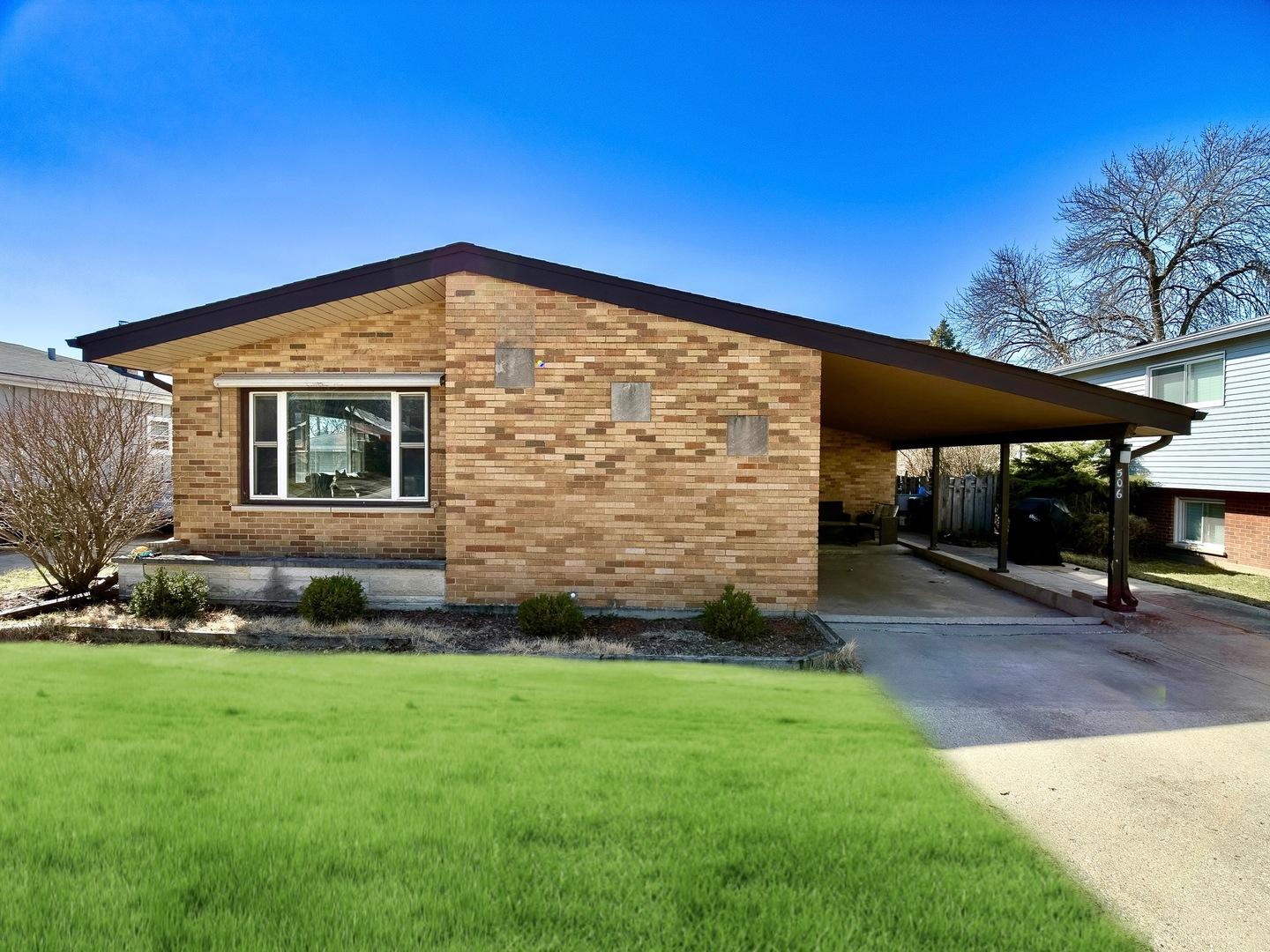 N Charlotte St, Lombard, IL 60148
