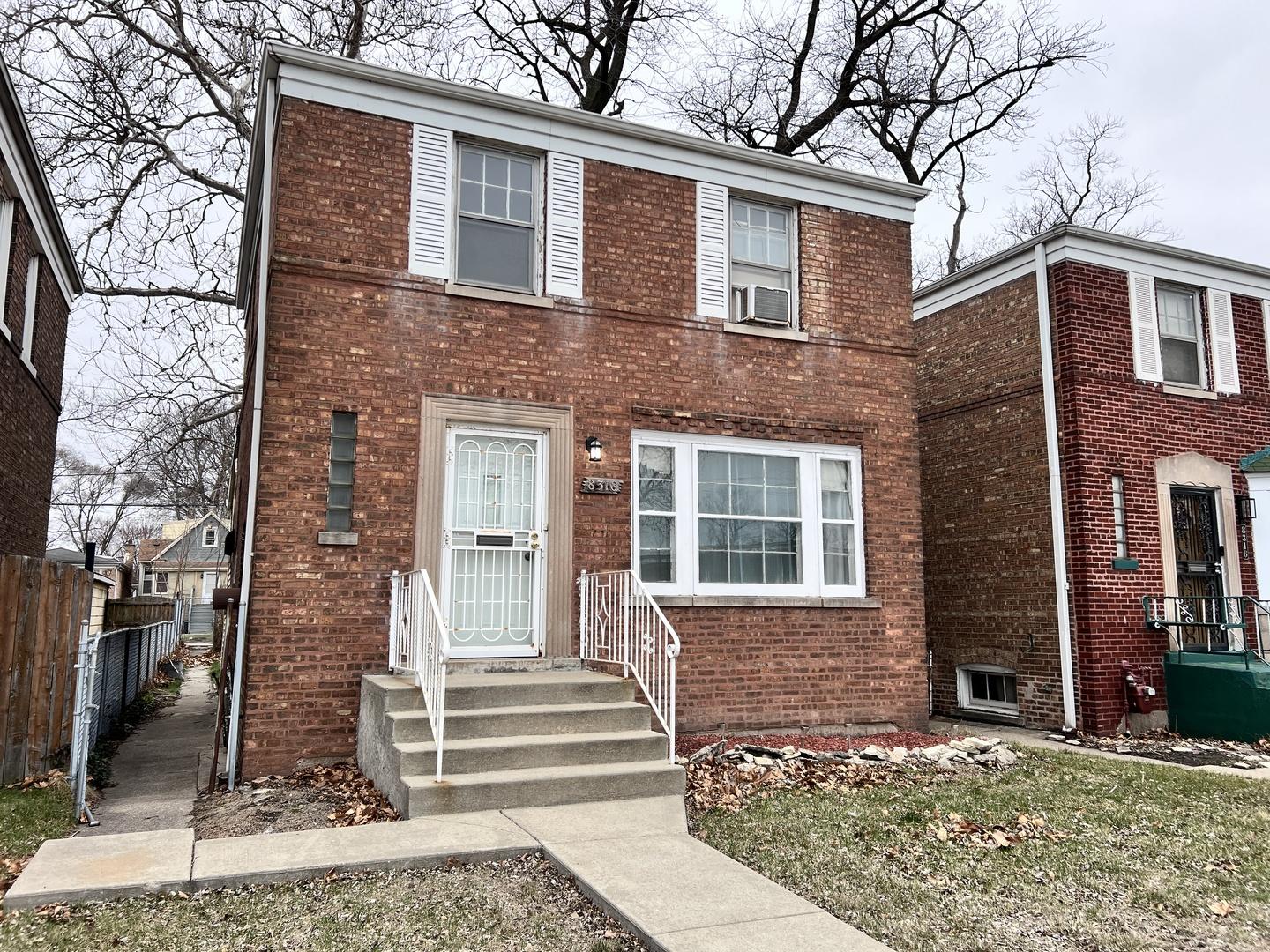 S Bennett Ave, Chicago, IL 60617
