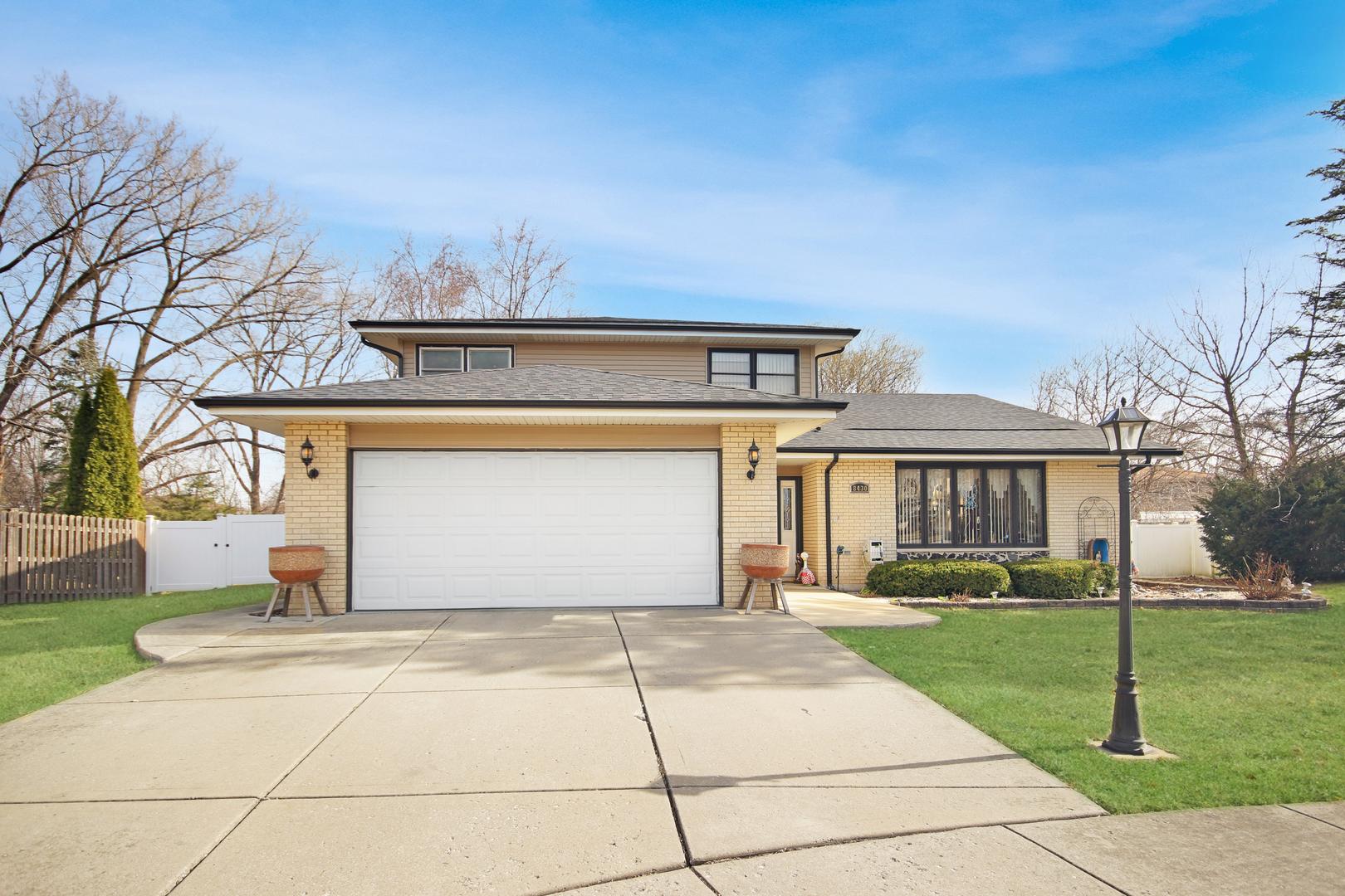 Loveland Ln, Palos Hills, IL 60465