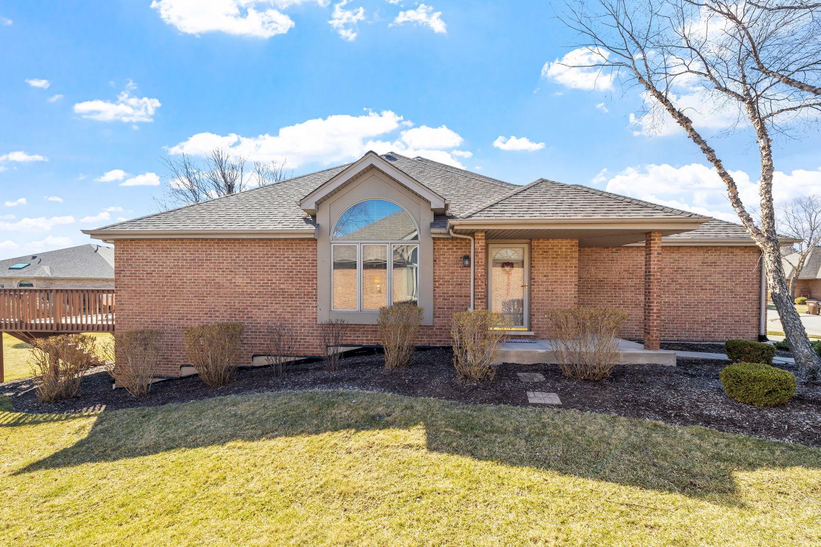 Jeanie Ln, Frankfort, IL 60423