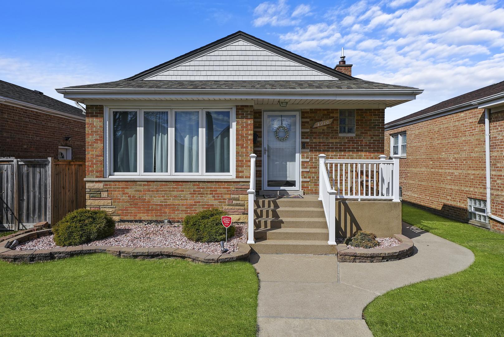 W 83rd Pl, Chicago, IL 60652