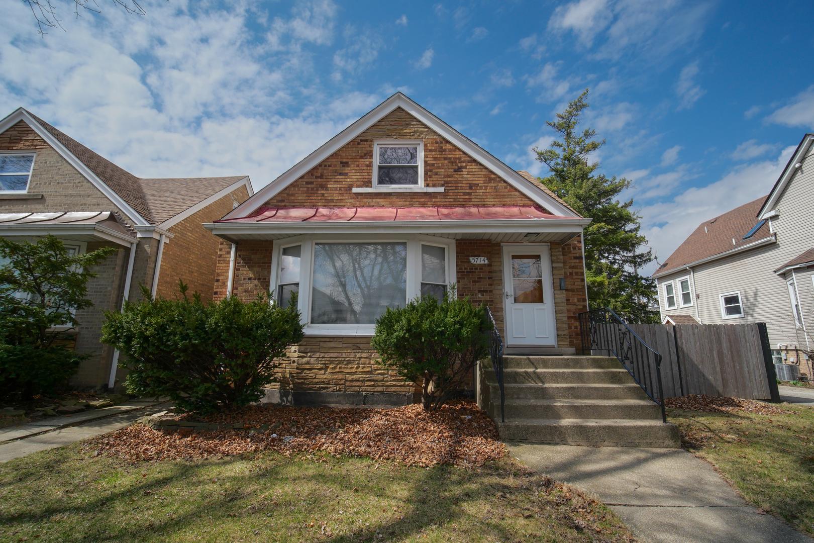 N Austin Ave, Chicago, IL 60646