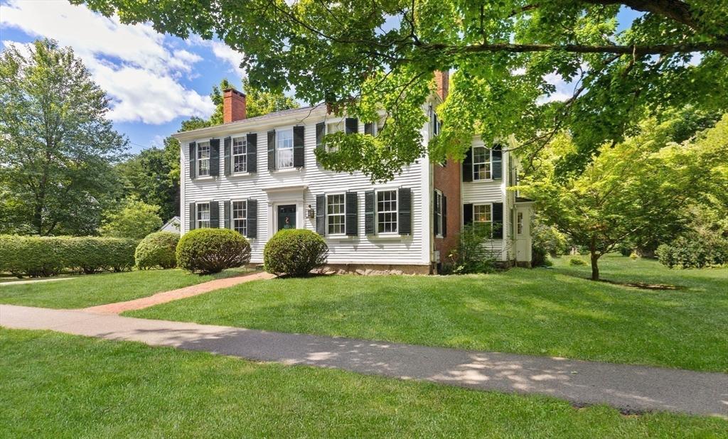 Main St, Hingham, MA 02043