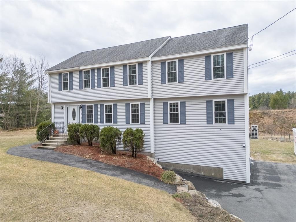 Mason Rd, West Townsend, MA 01474