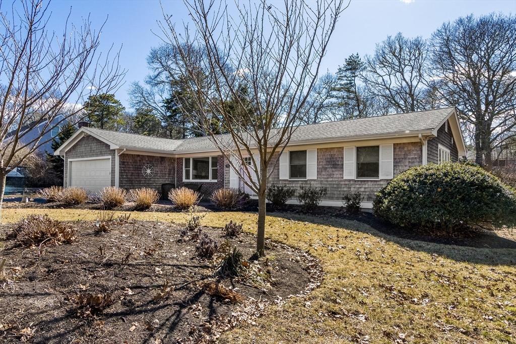 Riverview Dr, Chatham, MA 02633