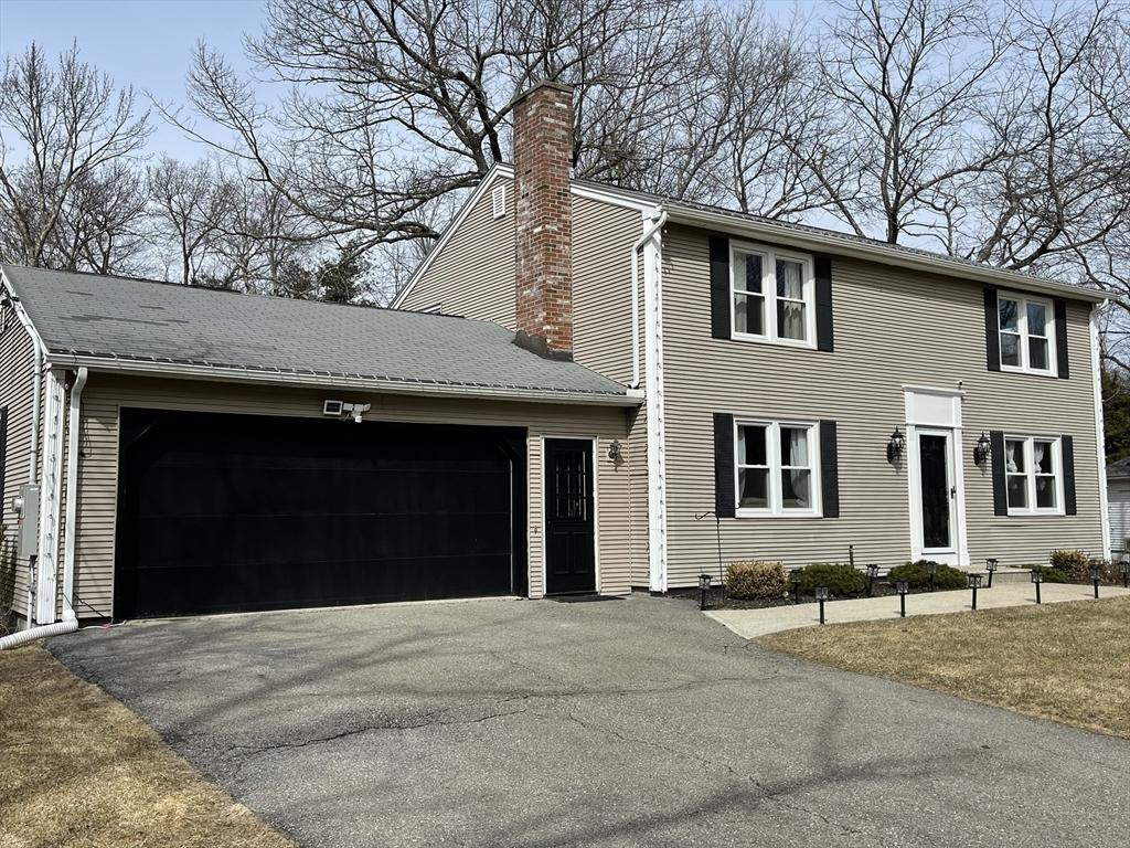 Shady Ln, West Boylston, MA 01583