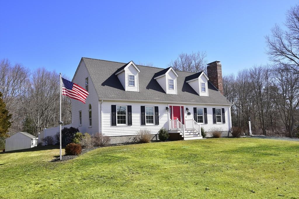 Jerome St, Berkley, MA 02779