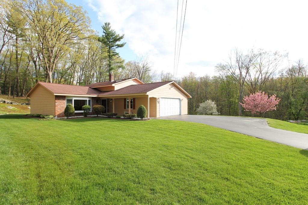 Green Valley Dr, Chelmsford, MA 01824