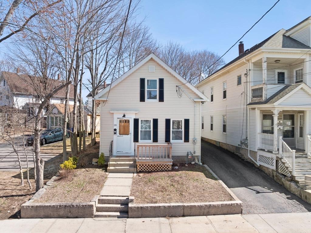 S Main St, Milford, MA 01757