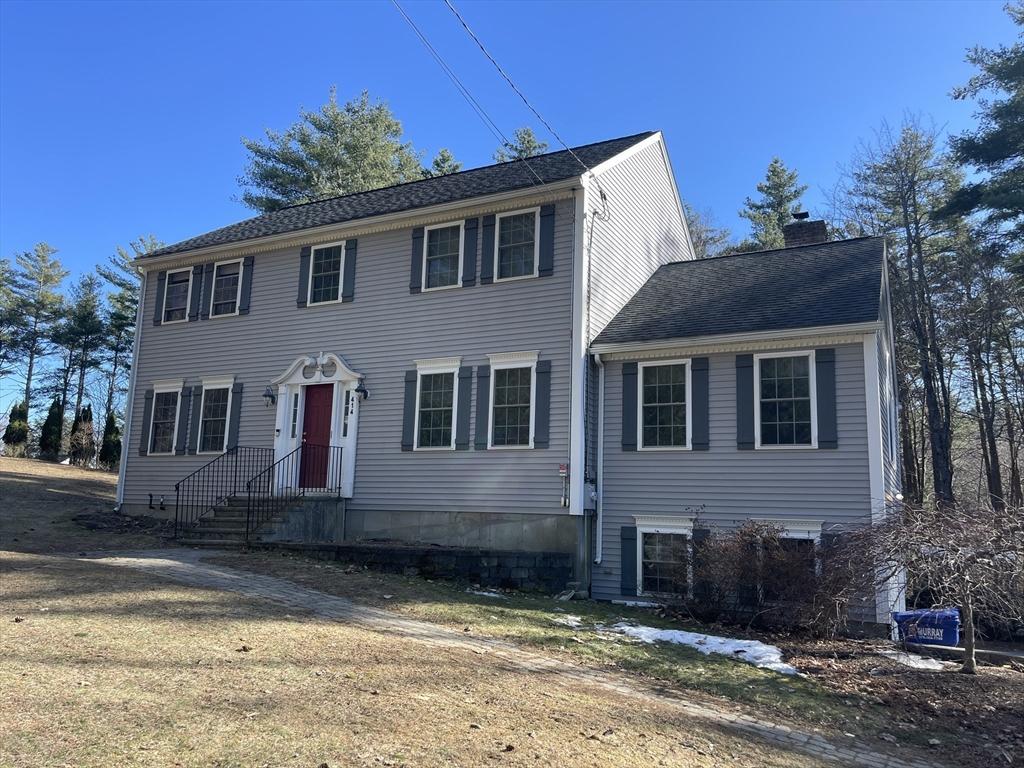 Piper Rd, Ashby, MA 01431