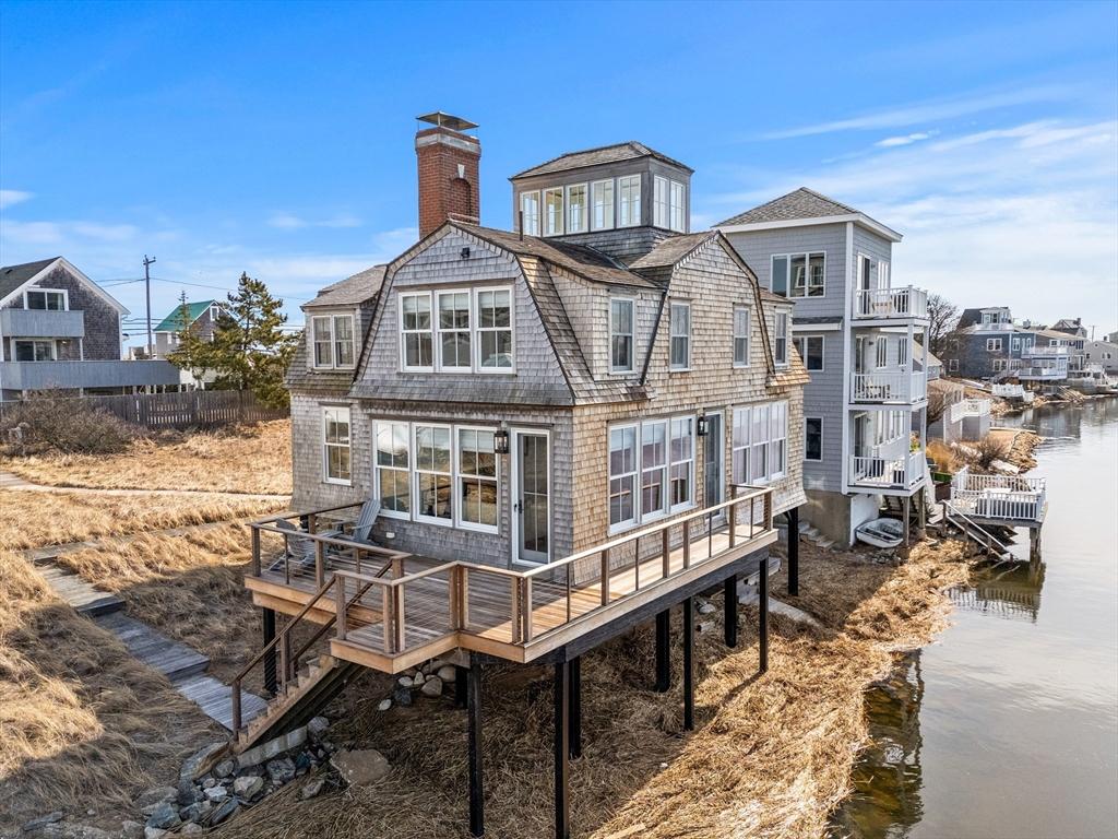 38th St, Newbury, MA 01951