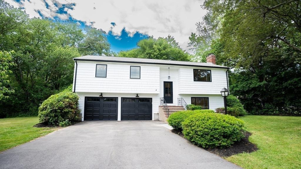 Bayberry Rd, Medfield, MA 02052