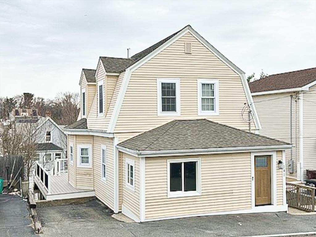 Warren St, Revere, MA 02151