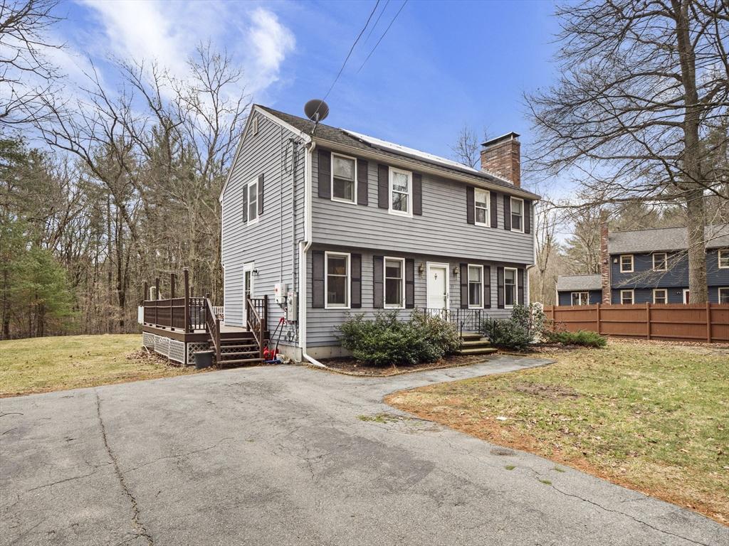 Red Gate Rd, Tyngsboro, MA 01879