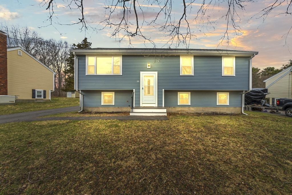 Armiston St, Brockton, MA 02302