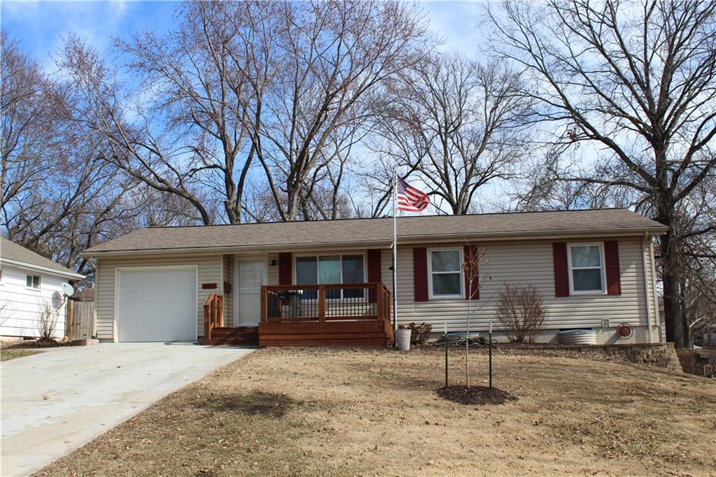 Benson St, Overland Park, KS 66204