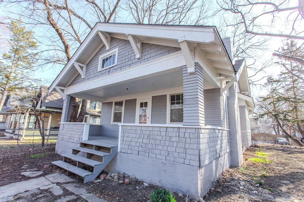 New York St, Lawrence, KS 66044