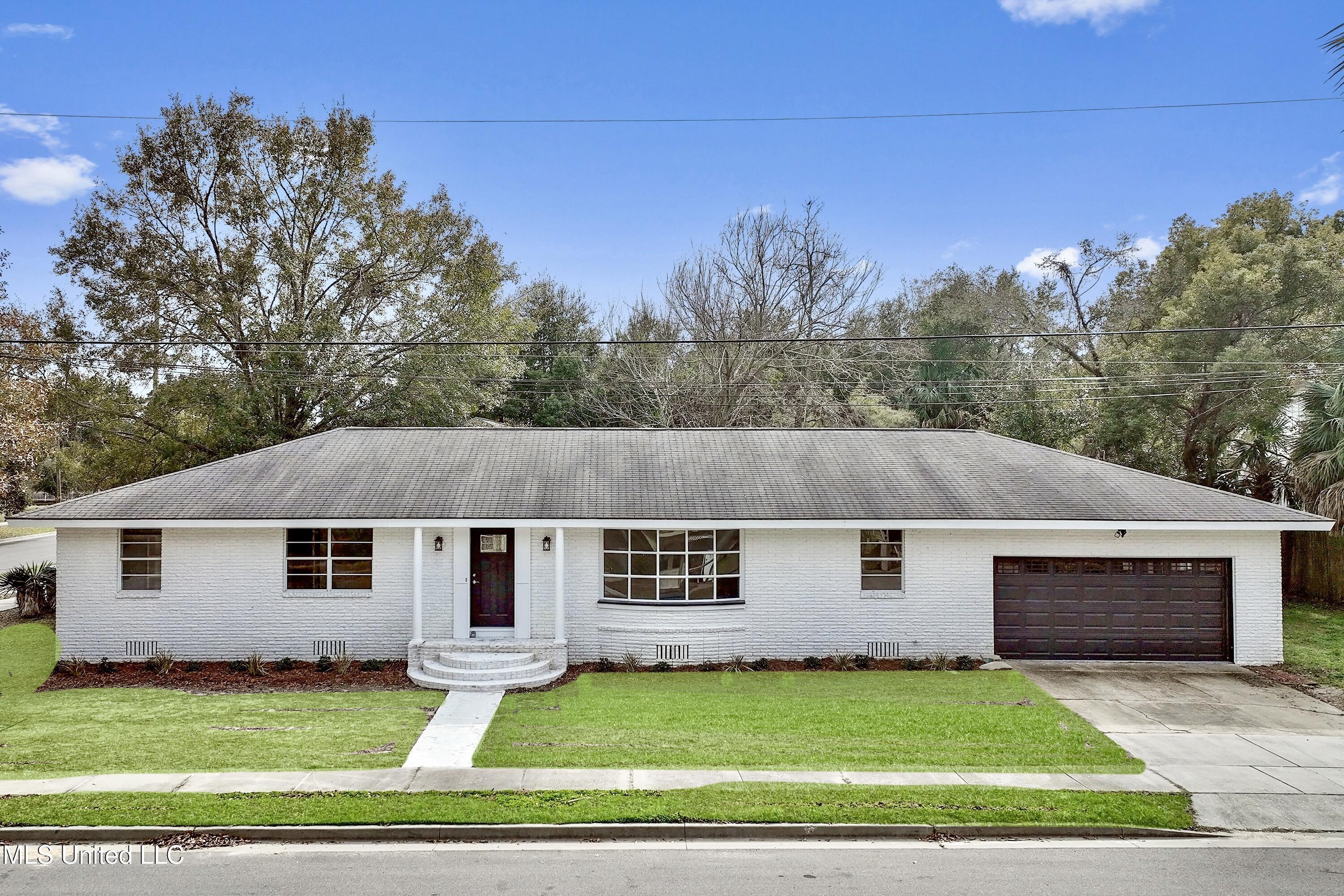 Frank P Corso St, Biloxi, MS 39530