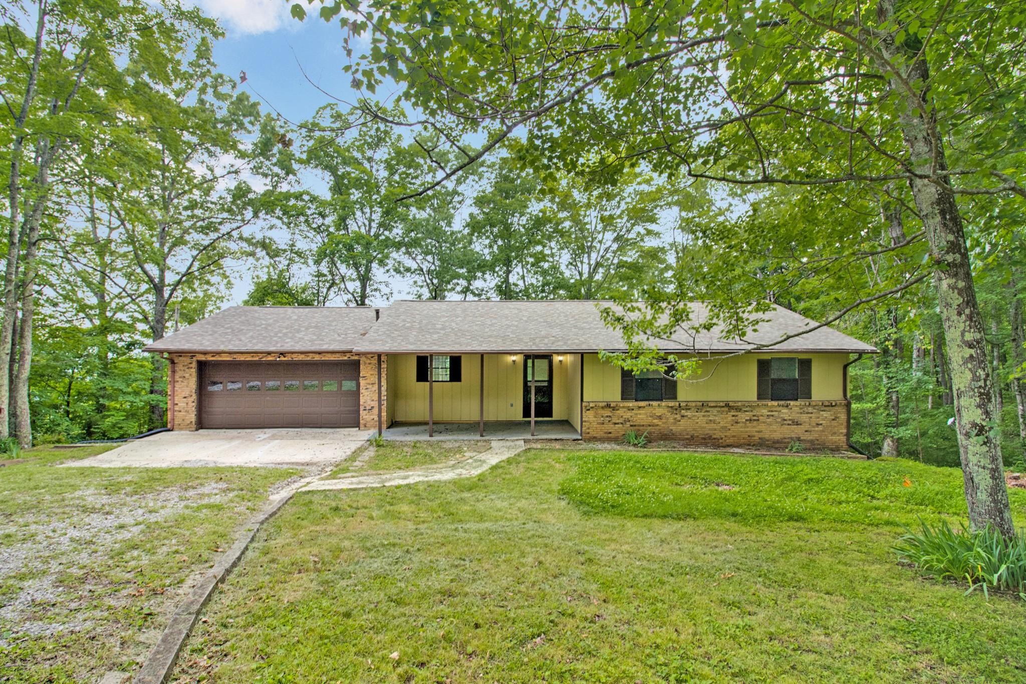 Yellow Cliff Estates Rd, Jamestown, TN 38556