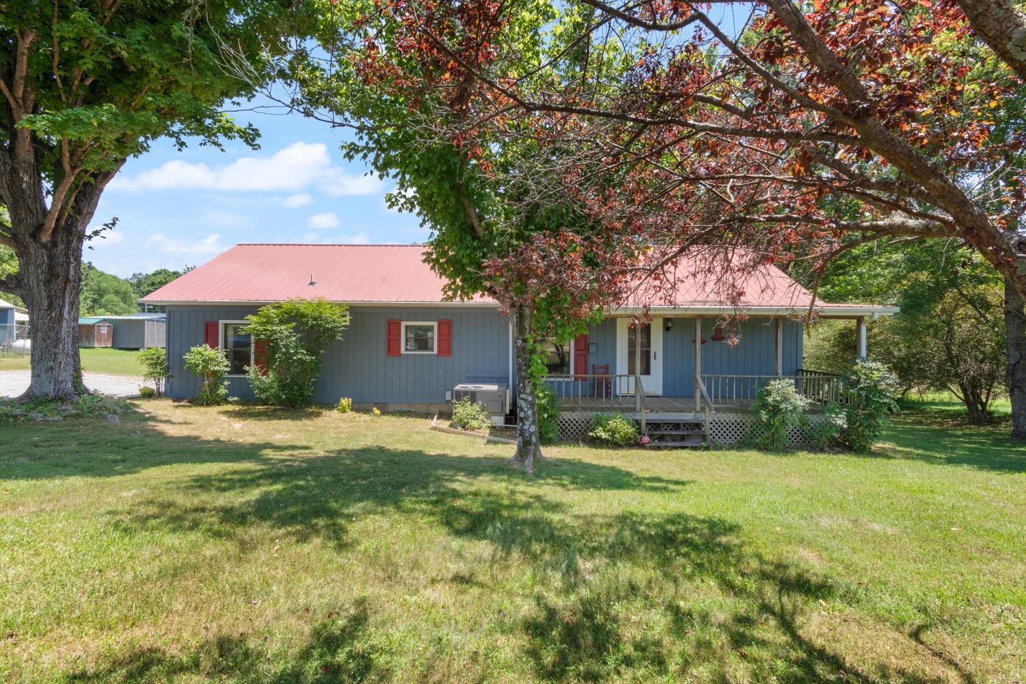 Highway 48 S, Dickson, TN 37055