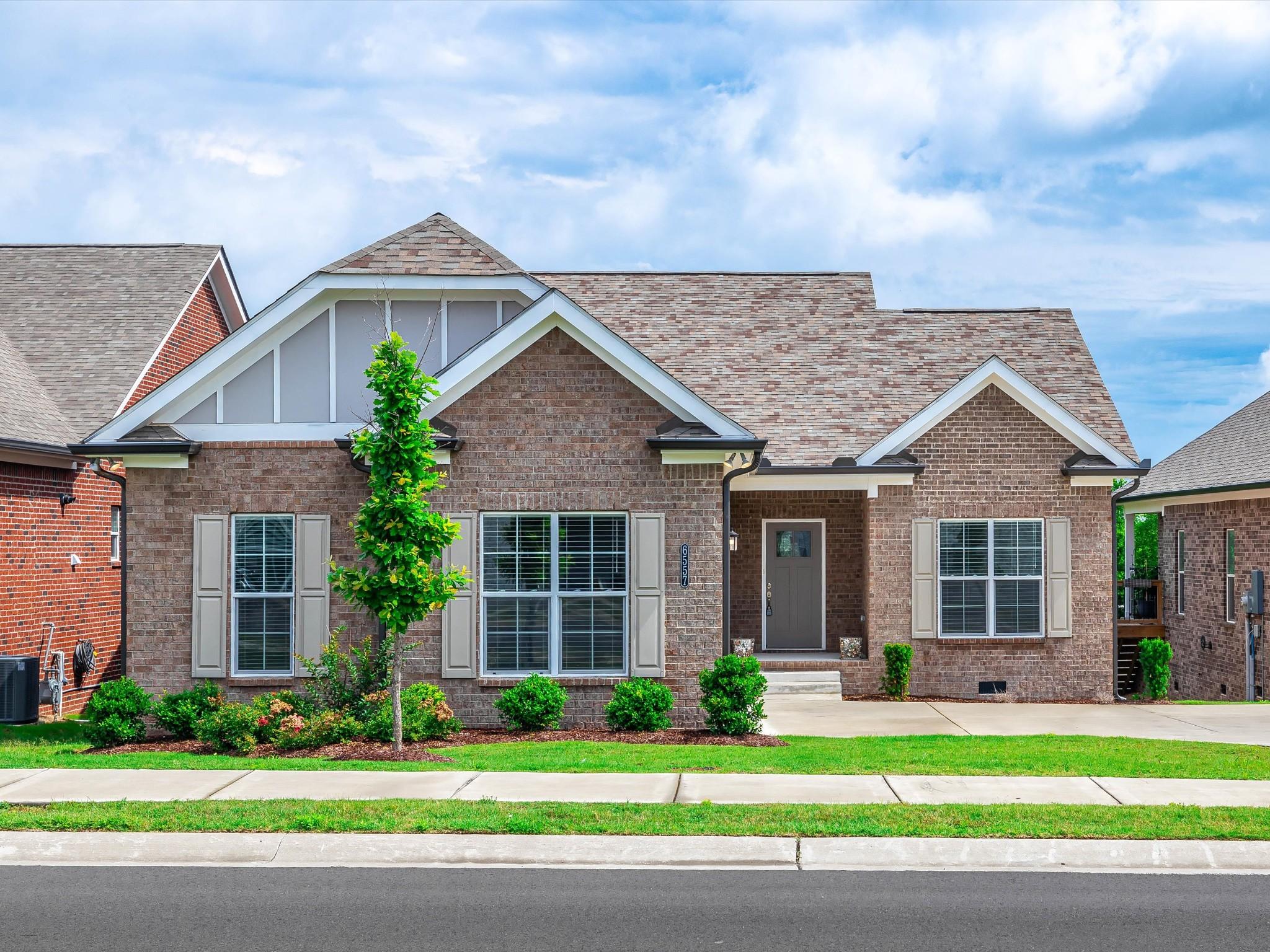 Frye Ln, Hermitage, TN 37076