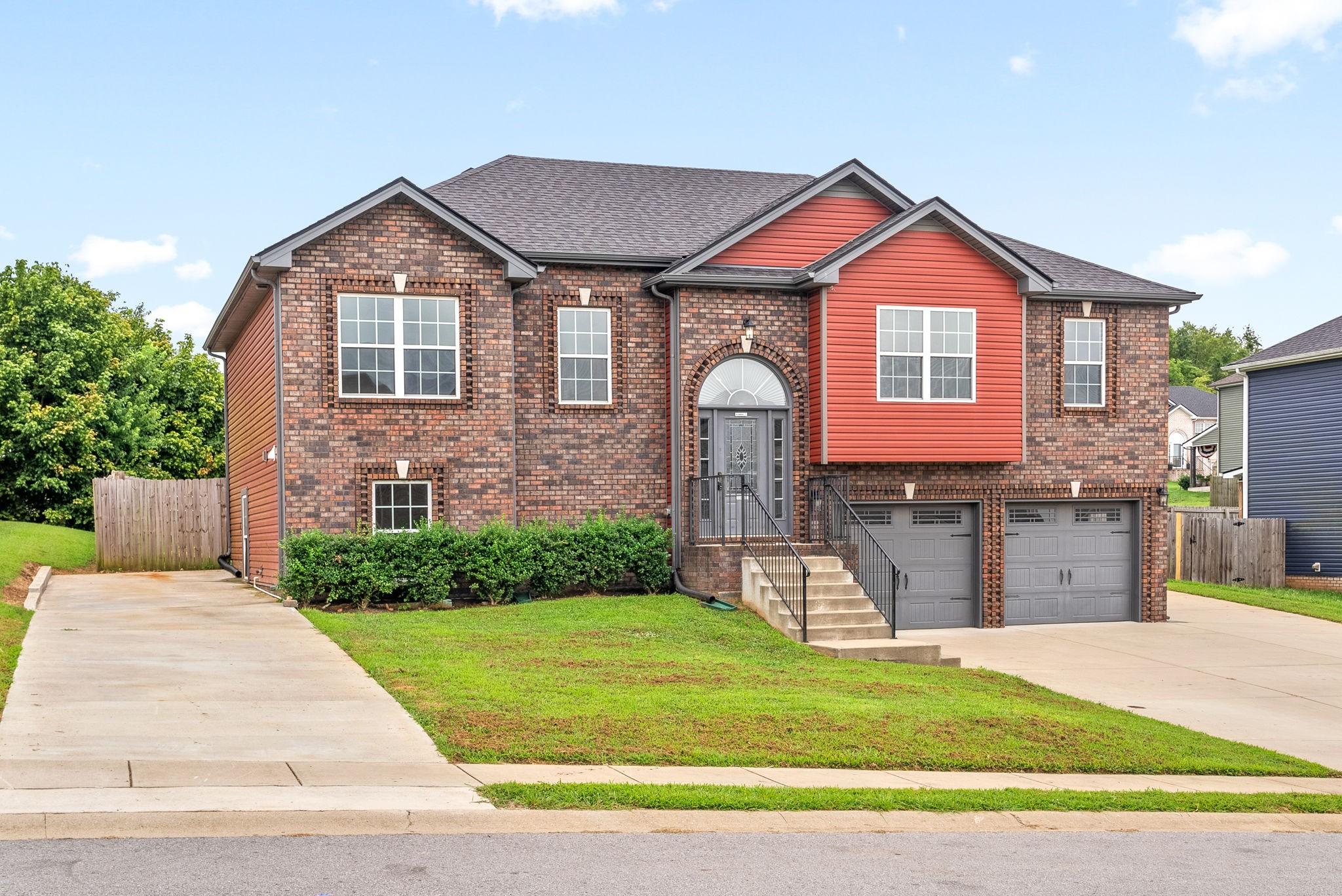 Kingstons Cv, Clarksville, TN 37042