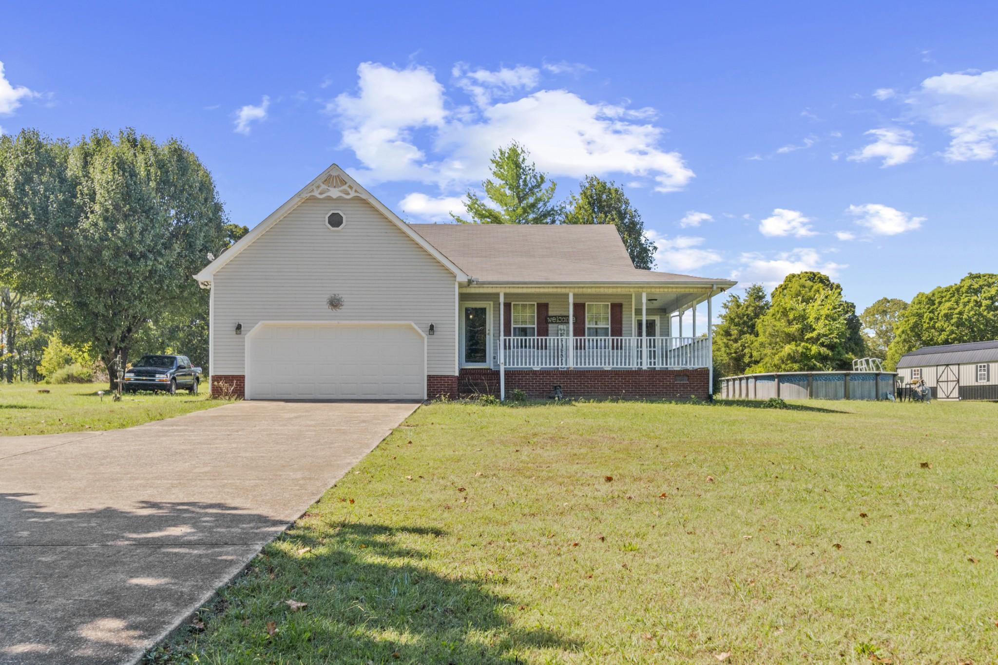 Lawrenceburg Hwy, Mt Pleasant, TN 38474