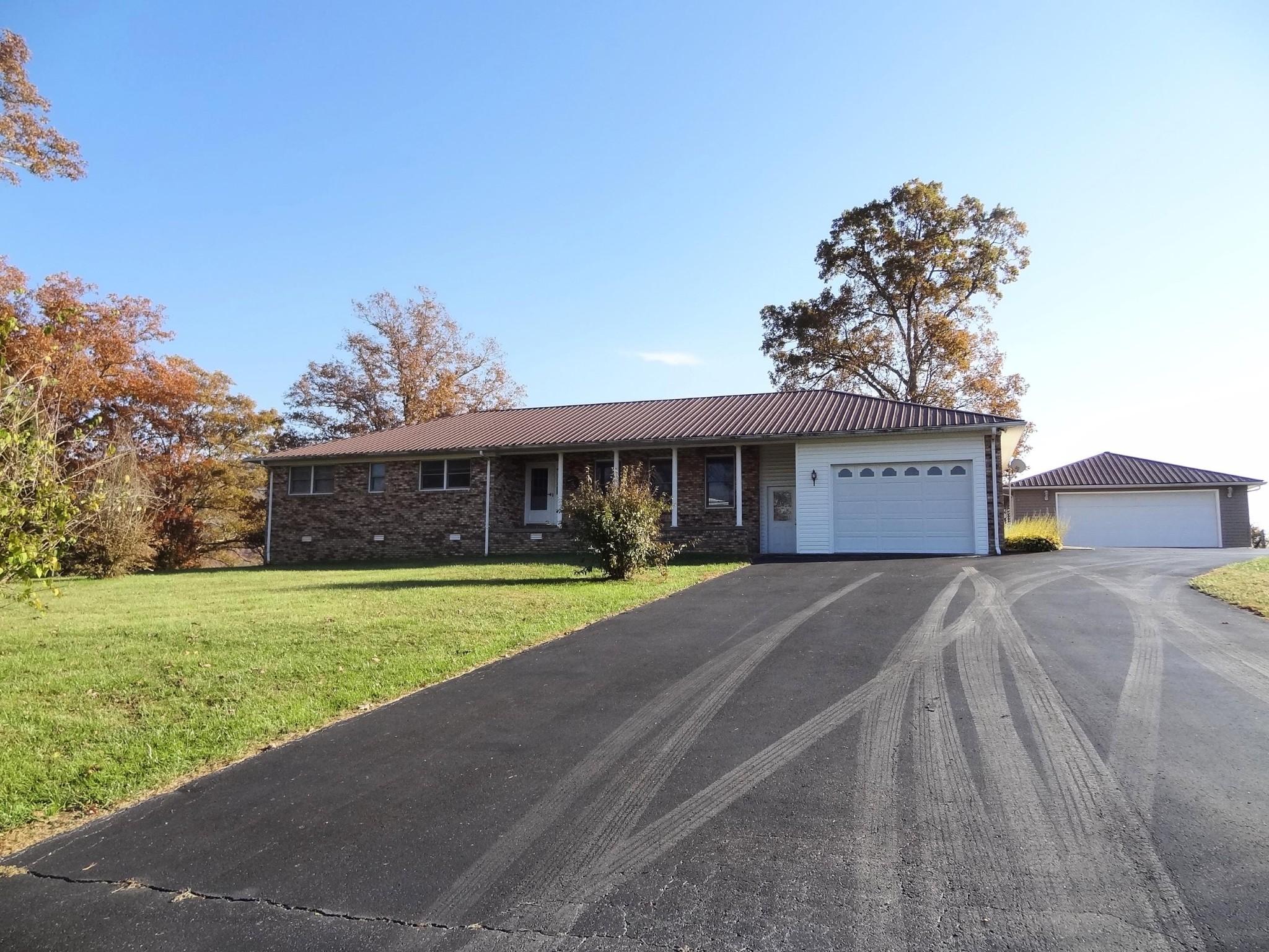 Buck Patton Rd, Crossville, TN 38555