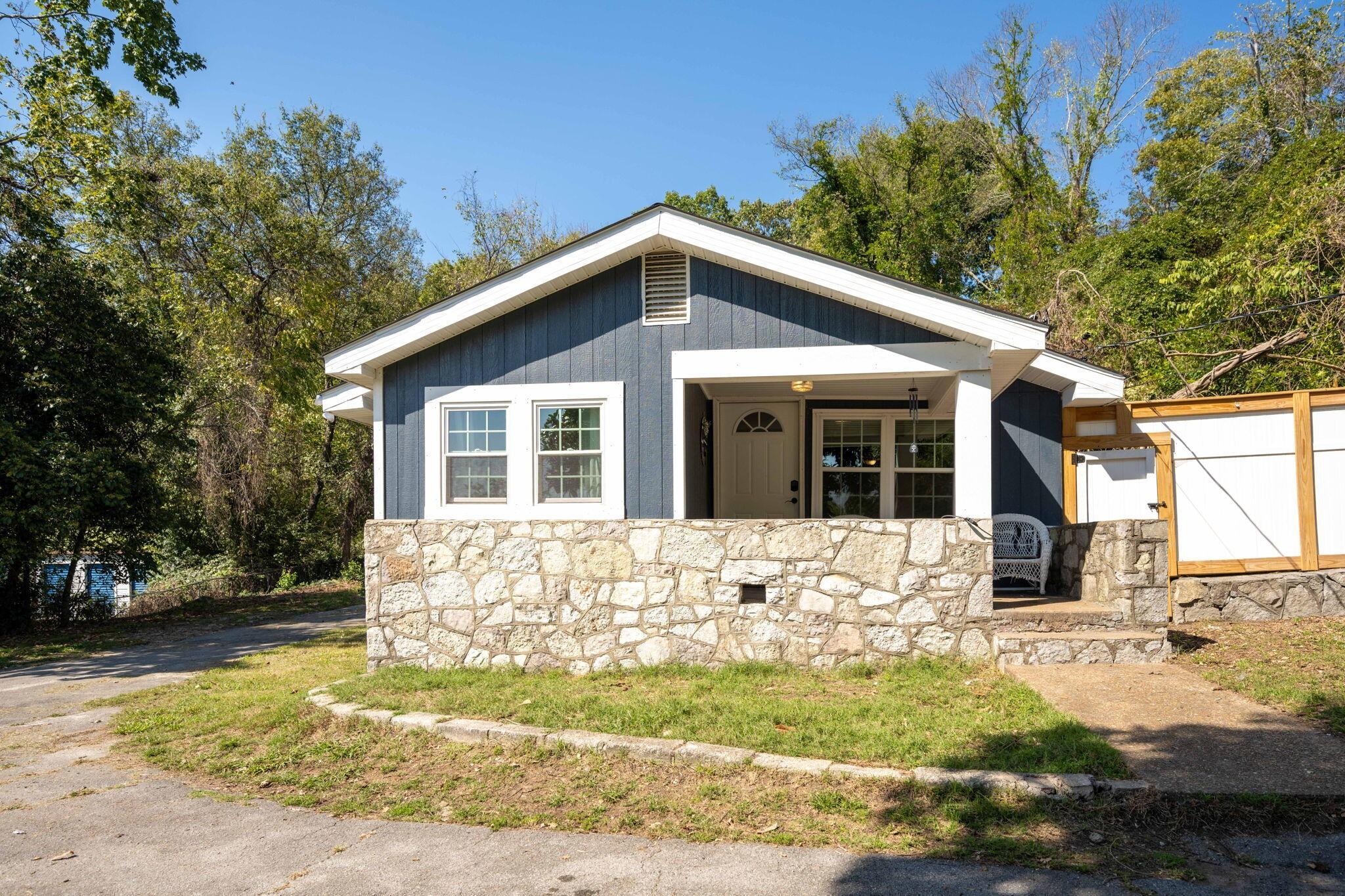 Donaldson Rd, Chattanooga, TN 37411