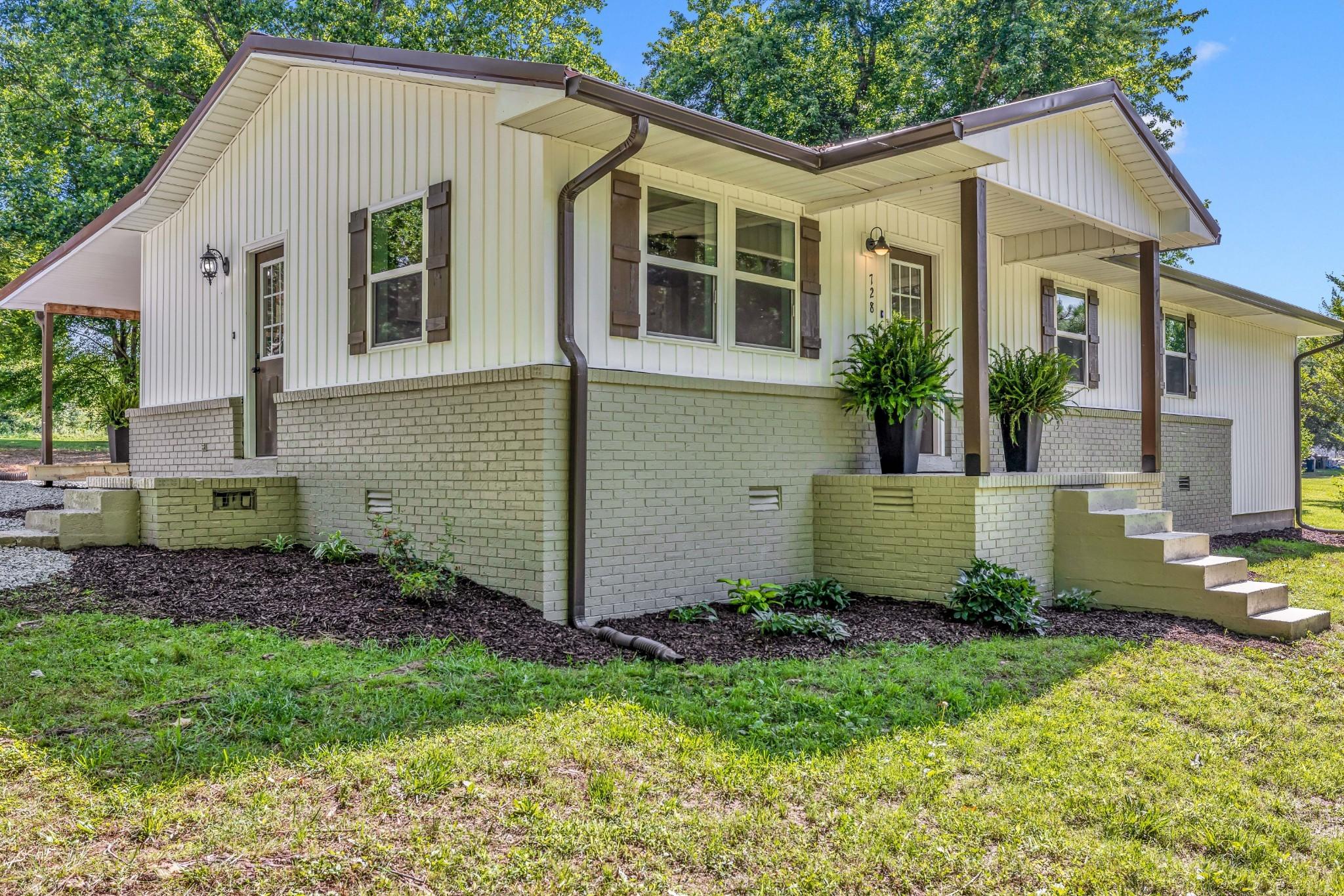 Brush Creek Rd, Hohenwald, TN 38462