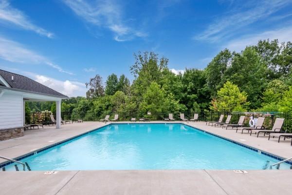 Whirlaway Dr, Burns, TN 37029