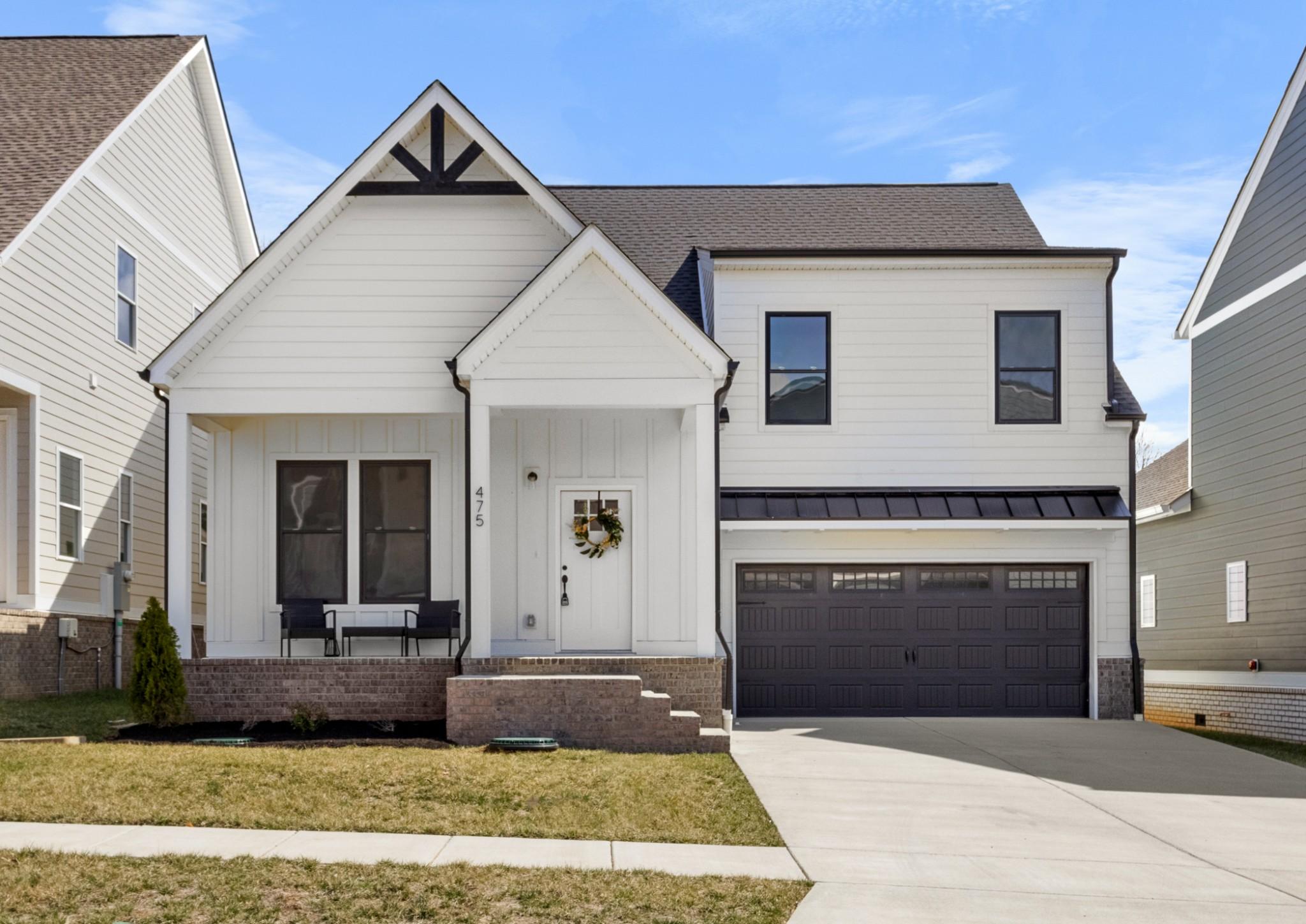 Centre St, Pleasant View, TN 37146