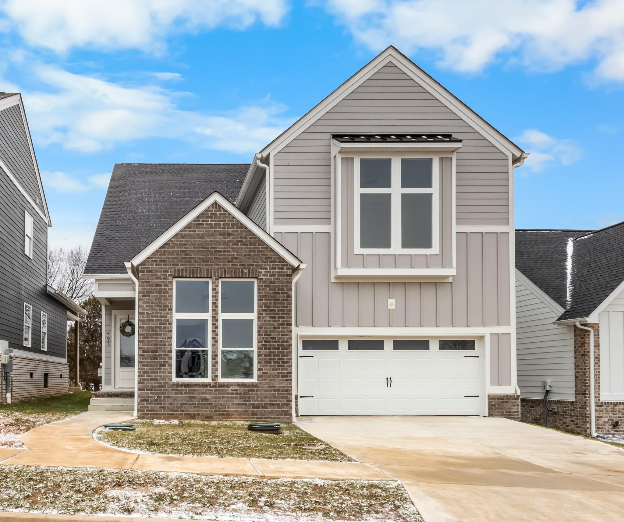 Centre St, Pleasant View, TN 37146