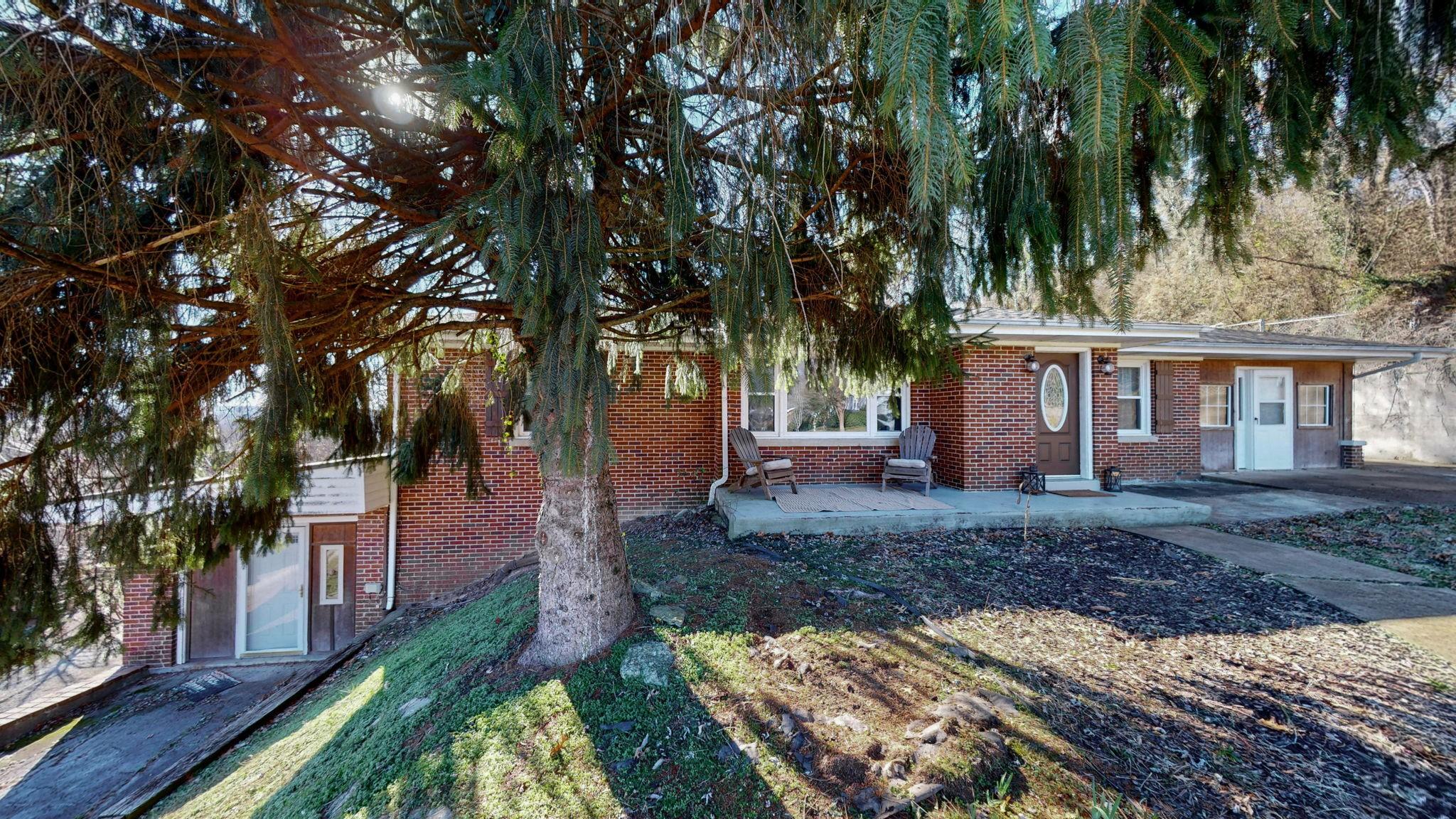 Washington Ave, Mount Pleasant, TN 38474