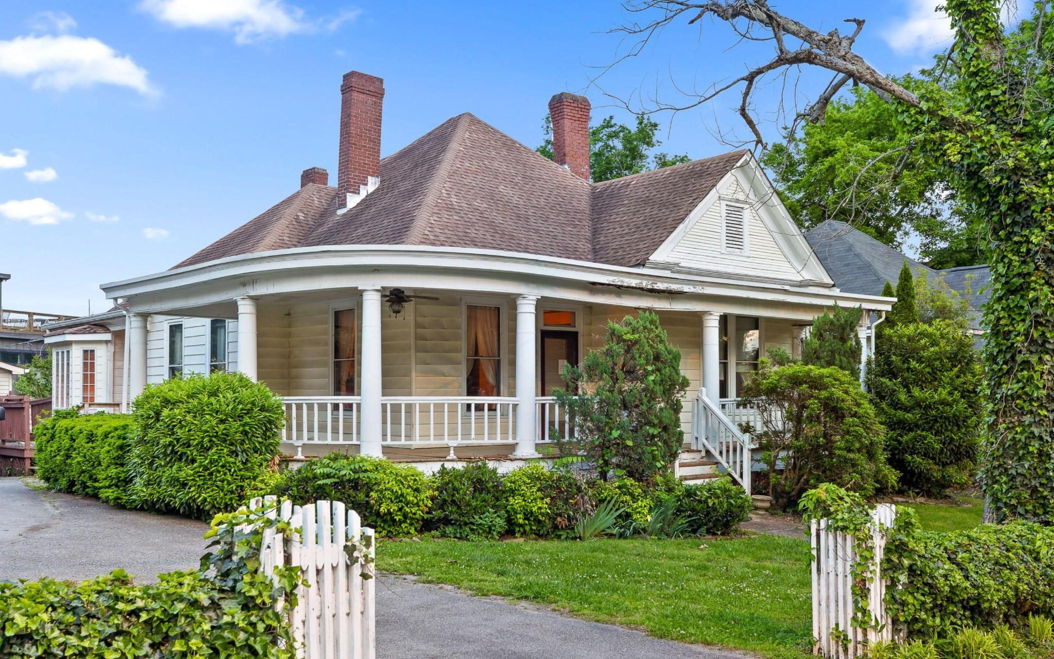 Forest Ave, Chattanooga, TN 37405