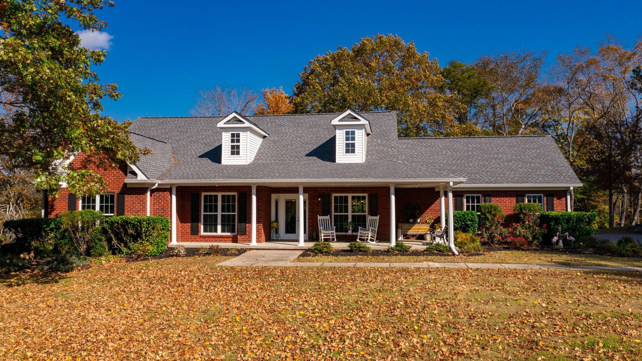 White Rd, Bon Aqua, TN 37025