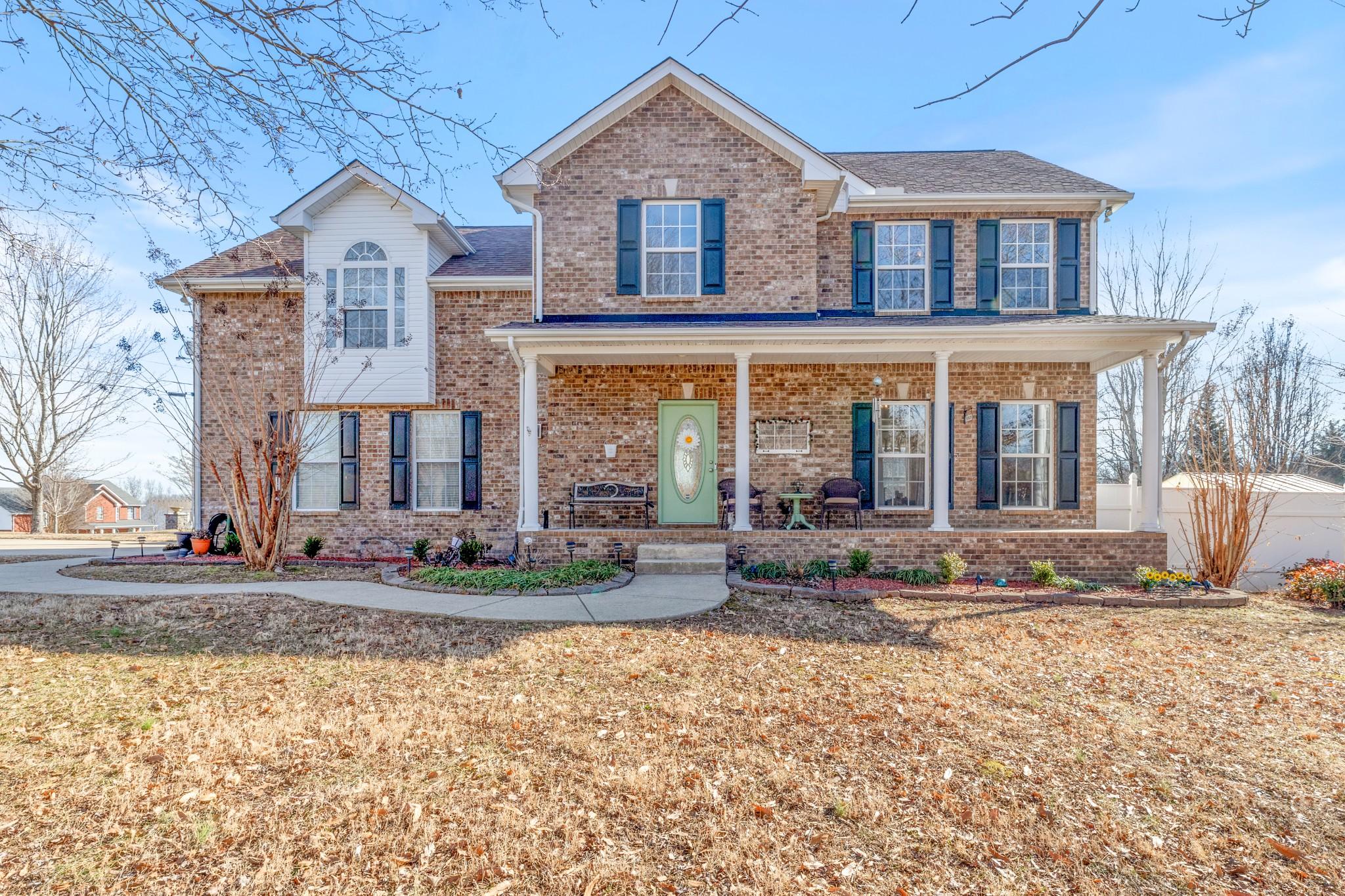 Woody Way, Burns, TN 37029